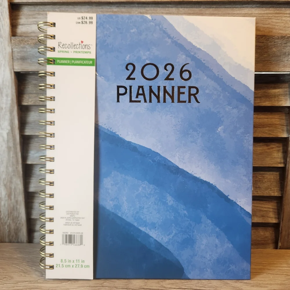 Recollections Blue 2026 Planner, 8.5x11 in NEW